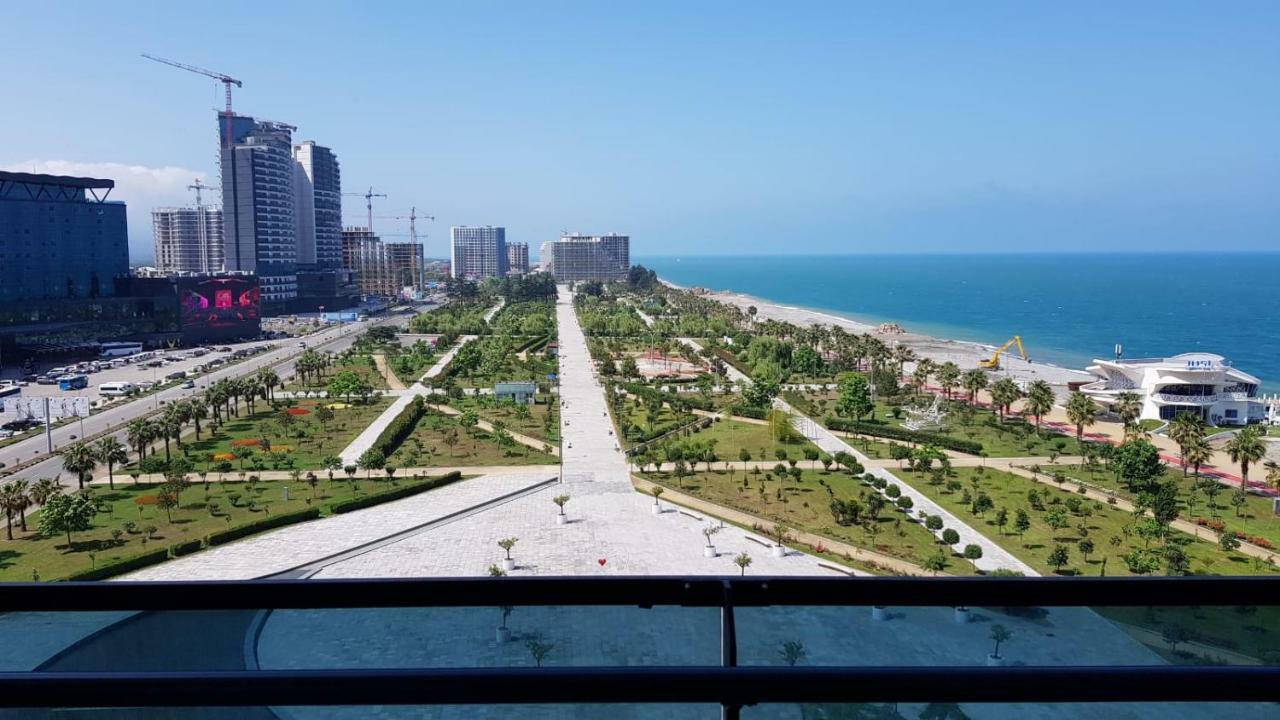 Tower Aparthotel Batumi